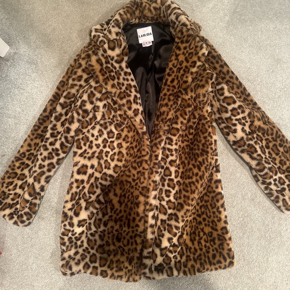 I AM GIA fuzzy jacket NWOT